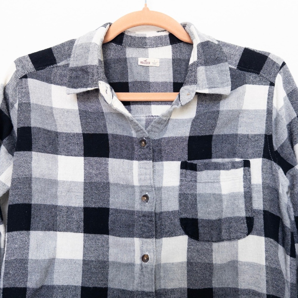Hollister‎ Womens Plaid Flannel Shirt S Black White Button Down Western Layering - Picture 3 of 7